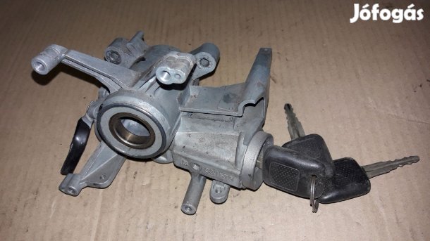 Opel Frontera A Gyújtáskapcsoló Ház