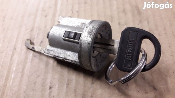 Opel Frontera A Gyújtáskapcsoló Zárbetét