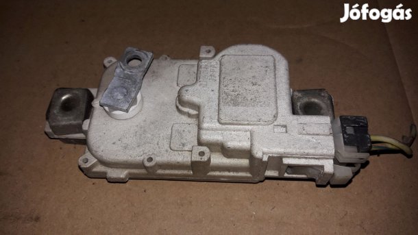 Opel Frontera A Hátsó Ajtó Központizár Motor