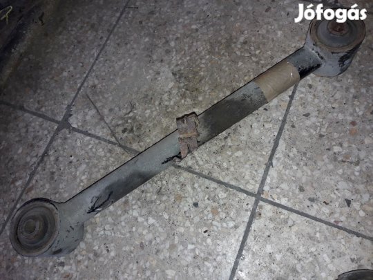 Opel Frontera A Hátsó Középső Stabilizátor Rúd