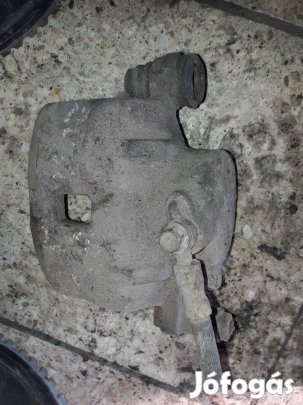 Opel Frontera A Jobb Első Féknyereg