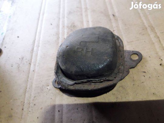 Opel Frontera A Jobb Első Lengőkar Ütköző Bak