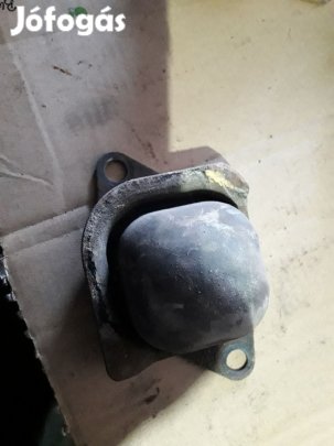 Opel Frontera A Jobb Első Lengőkar Ütköző Bak