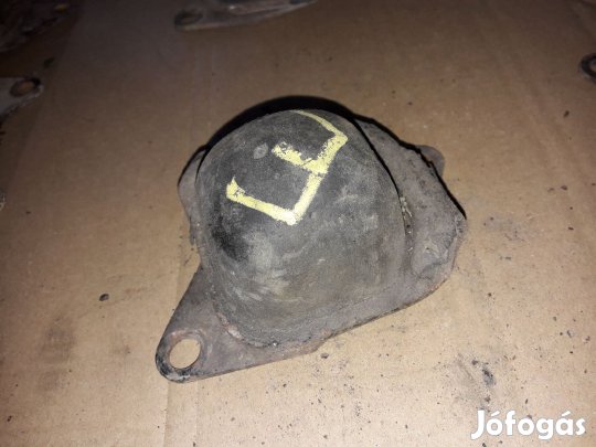 Opel Frontera A Jobb Első Lengőkar Ütköző Bak