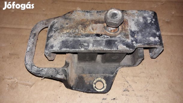 Opel Frontera A Jobb Motortartó Bak