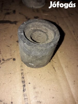 Opel Frontera A Kasztni Tartó Bak