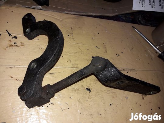 Opel Frontera A Kormányszervó Szivattyú Tartó Bak