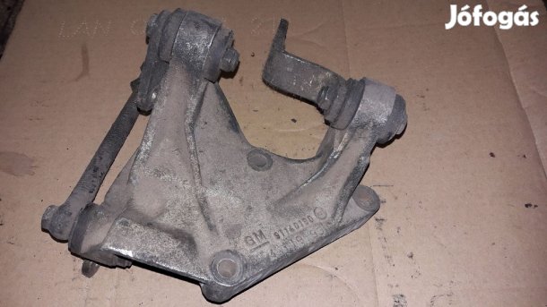 Opel Frontera A Kormányszervó Szivattyú Tartó Bak