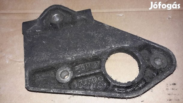 Opel Frontera A Motortartó Bak