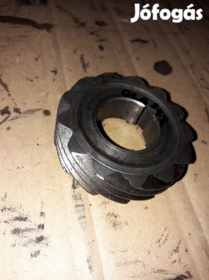 Opel Frontera A Olaj Pumpa Bordáskerék