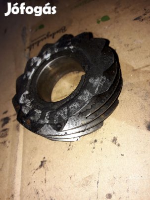 Opel Frontera A Olaj Pumpa Bordáskerék