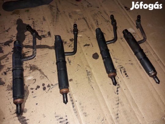 Opel Frontera A Porlasztó Garnitúra