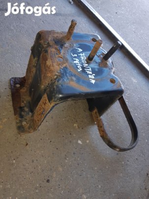 Opel Frontera A Pótkerék Tartó