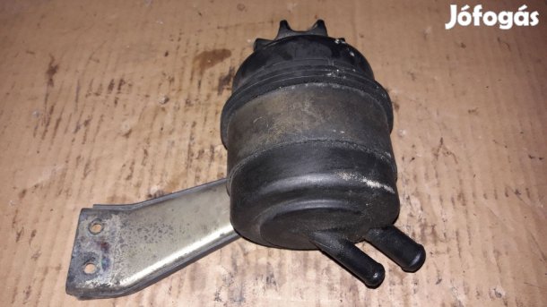 Opel Frontera A Szervó Olaj Tartály