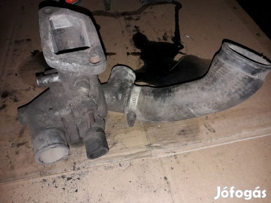Opel Frontera A Termosztátház