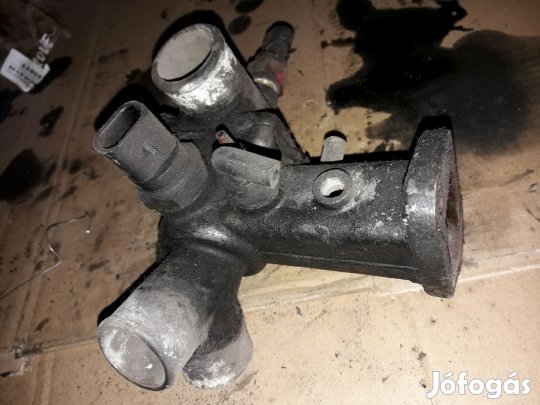 Opel Frontera A Termosztátház