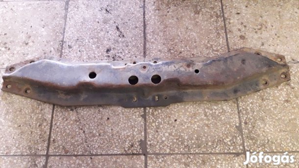 Opel Frontera A Váltó Kereszttartó