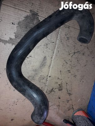 Opel Frontera A Vízcső