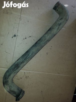 Opel Frontera A Vízcső