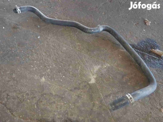 Opel Frontera A Vízcső