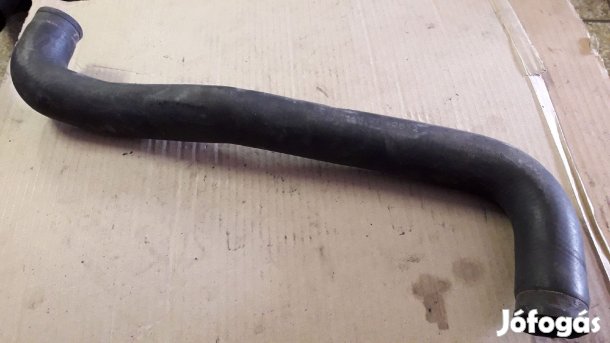 Opel Frontera A Vízcső