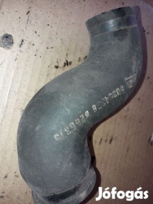 Opel Frontera A Vízcső