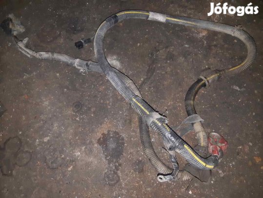 Opel Frontera B Akkumulátor Kábel