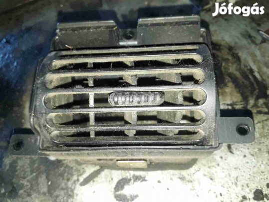 Opel Frontera B Bal Középső Szellőző