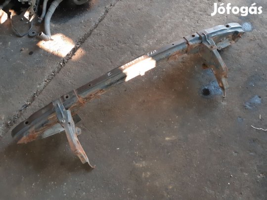 Opel Frontera B Első Lökhárító Merevítő