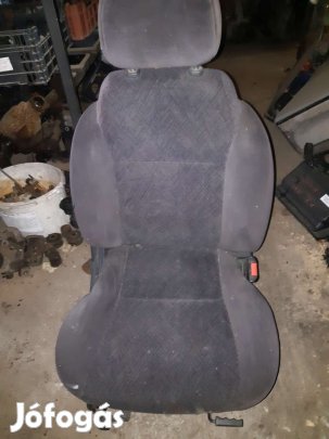 Opel Frontera B Jobb Első Ülés