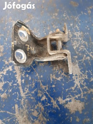 Opel Frontera B Jobb Hátsó Alsó Ajtózsanér