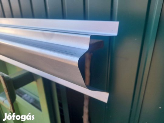 Opel Frontera B küszöb panel