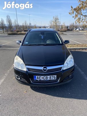 Opel H Astra Caravan 1.8 automata