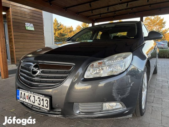 Opel Insignia 1.6