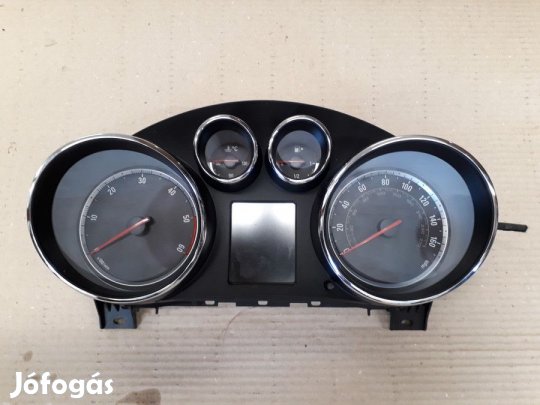 Opel Insignia A (2008-2017) 2.0Cdti Diesel Kilométeróra