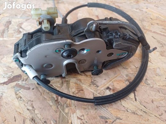 Opel Insignia A (2008-2017) Bal Első Ajtó Központizár