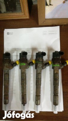 Opel Insignia Zafira porlasztó 0445110423 0445110327