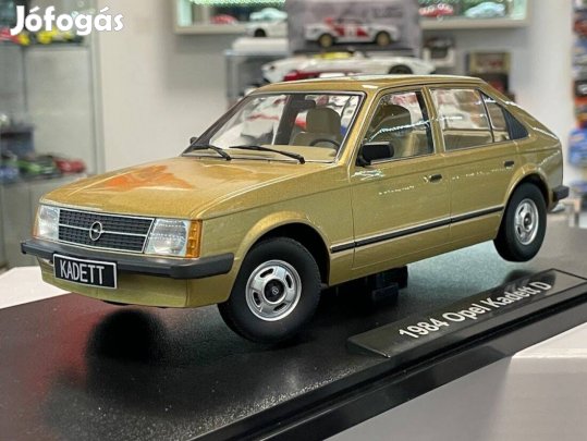 Opel Kadett D 1984 1:18 1/18 Triple9 T9-1800422