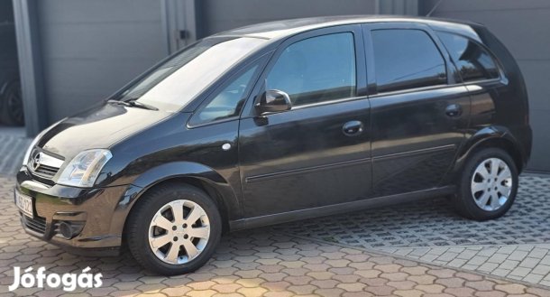 Opel Meriva A 1.3 DTI Essentia Digitklíma. Gara...