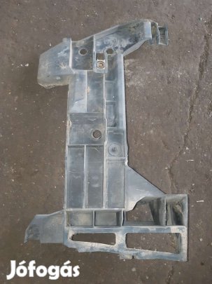 Opel Movano Bal Hátsó Lökhárító Tartó