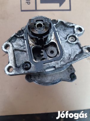 Opel Omega B Vákumpumpa