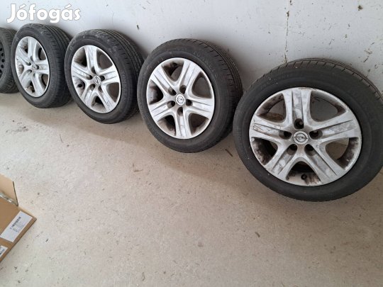 Opel Struktur felni 5x110 16" nyári gumival 205/55 R16
