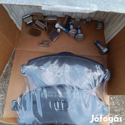 Opel Tigra TT első fék szett eladó.