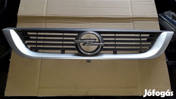 Opel Vectra B Hűtőrács