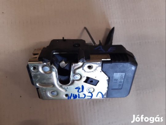Opel Vectra B (1997-2002) Jobb Első Ajtó Központizár