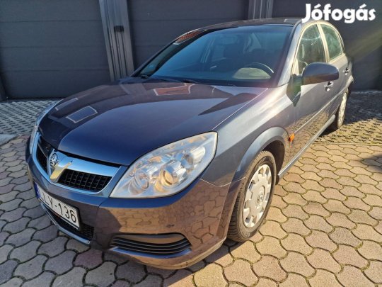 Opel Vectra C 1.8 Comfort Megbízható. Karbantar...