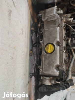 Opel Vectra C Y22DTR fűzőtt blokk hengerfejjel 
