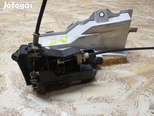 Opel Vectra C (2002-2009) Jobb Első Ajtó Központizár