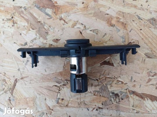 Opel Vectra C (2002-2009) Szivargyújtó