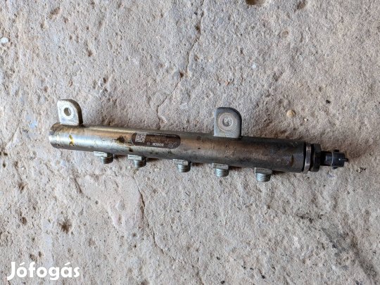 Opel Vectra C, Astra H, Zafira B 1.9CDTI közös nyomócső 55209572